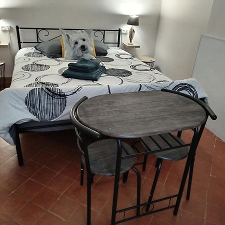 Chambre D'Hotes De Lamy 1 Pierrerue  ภายนอก รูปภาพ
